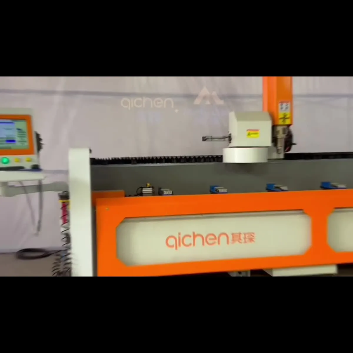 Manlide 3000C12 Networked System — aluminum machinery demo