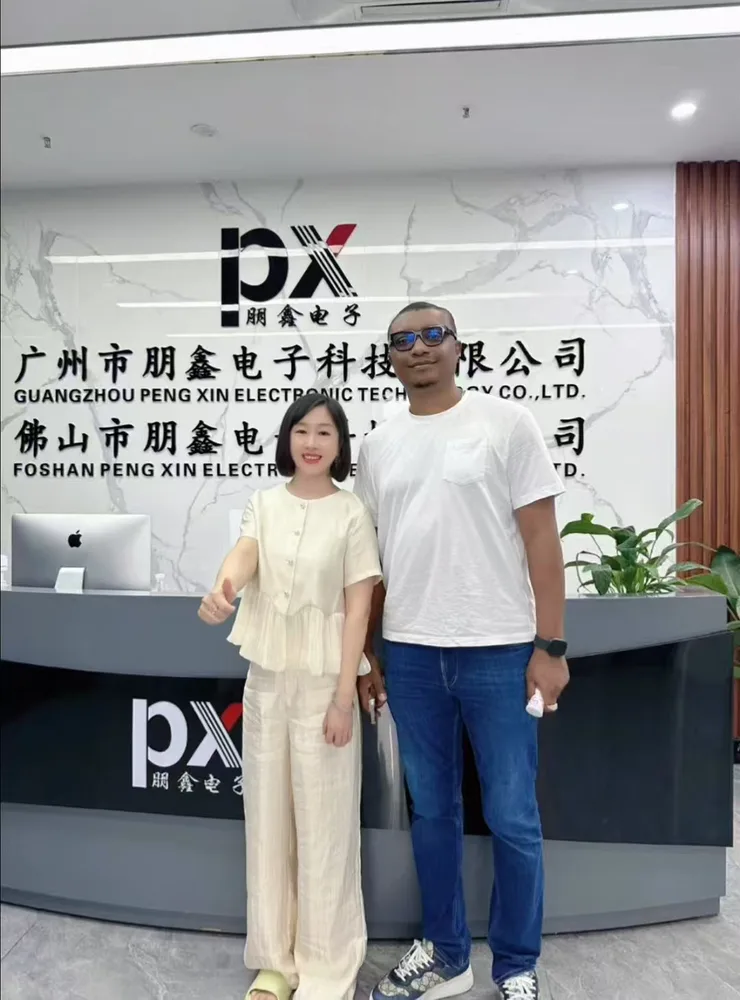 Buyers visiting the Pengxin Electronics factory in Foshan