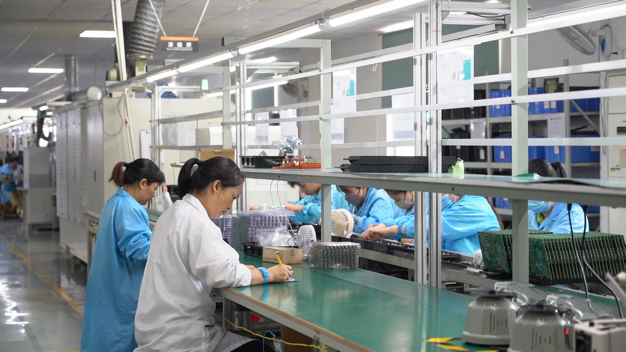 Shenpuneng Electronics production floor · Production-floor view #05