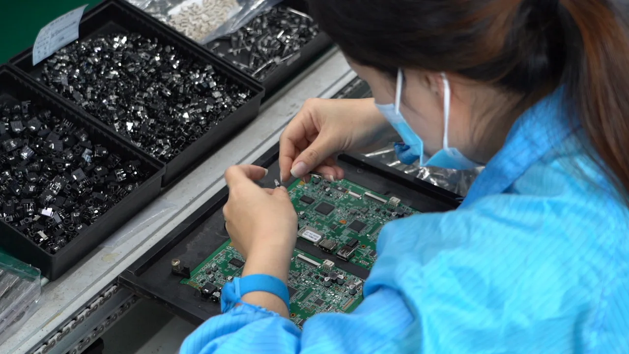 Shenpuneng Electronics production floor · Production-floor view #06
