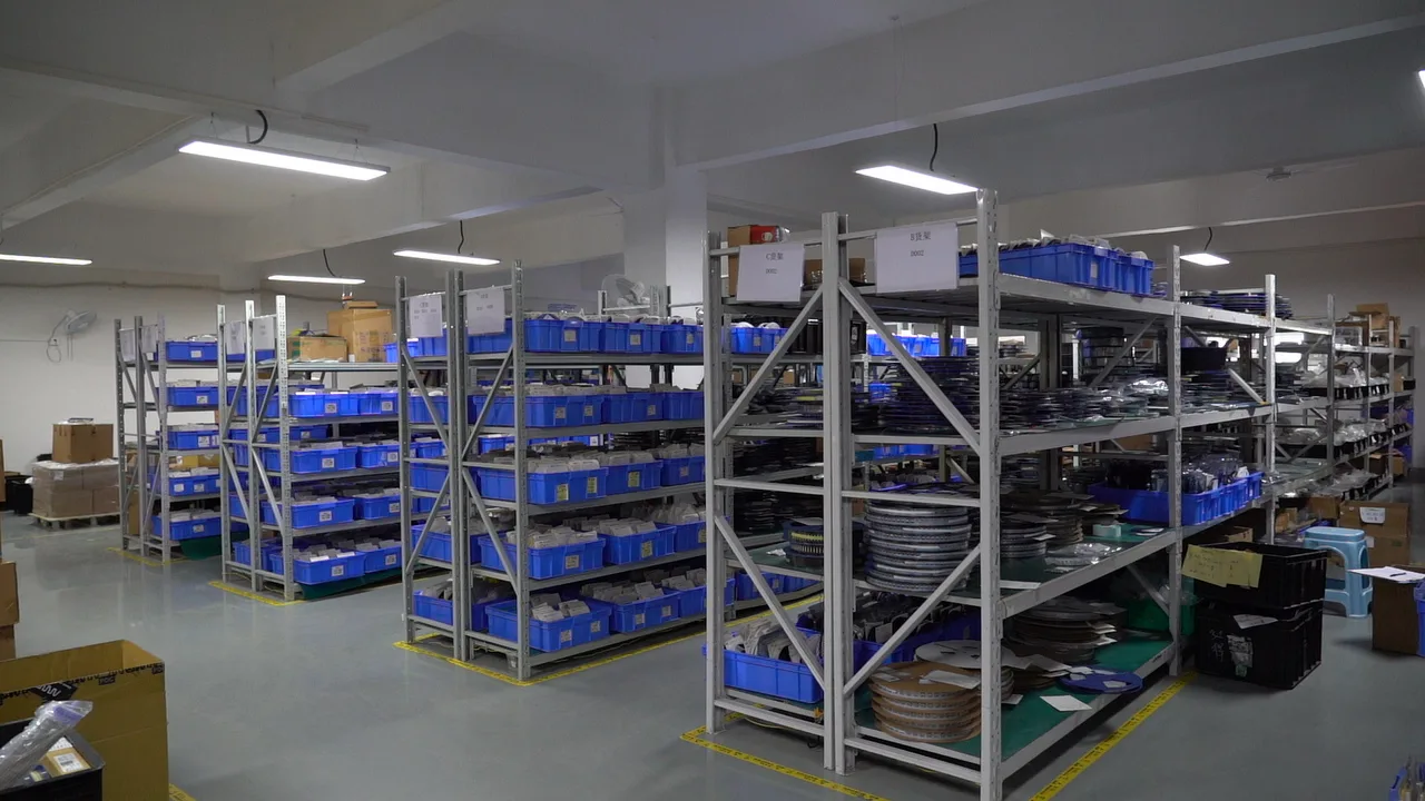 Shenpuneng Electronics production floor · Production-floor view #11