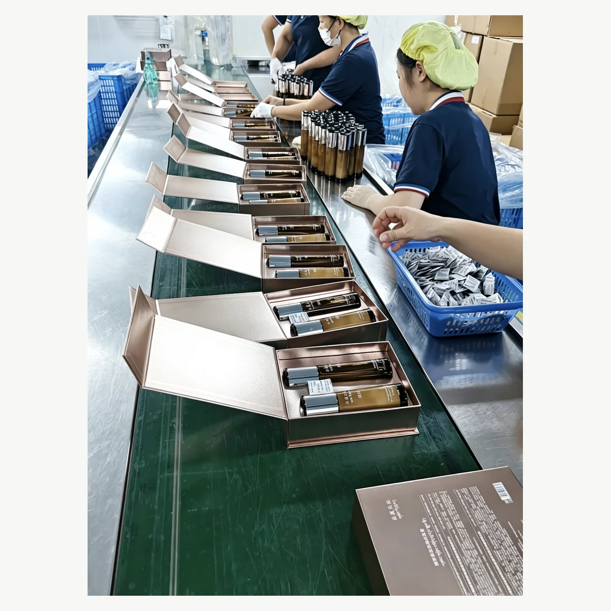 Yadun Cosmetics · scellage de tubes & mise en étui
