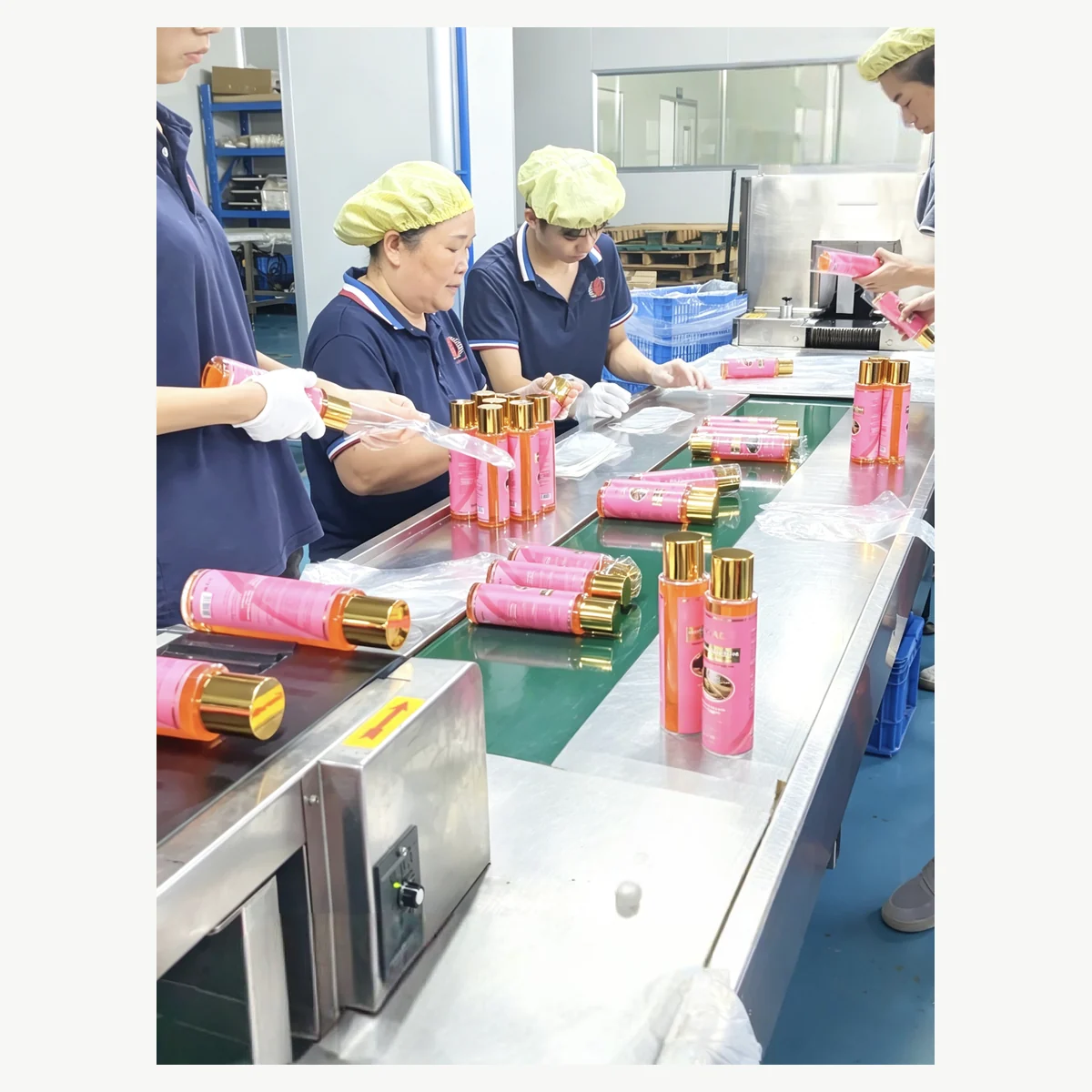 Yadun Cosmetics · ligne de conditionnement de flacons