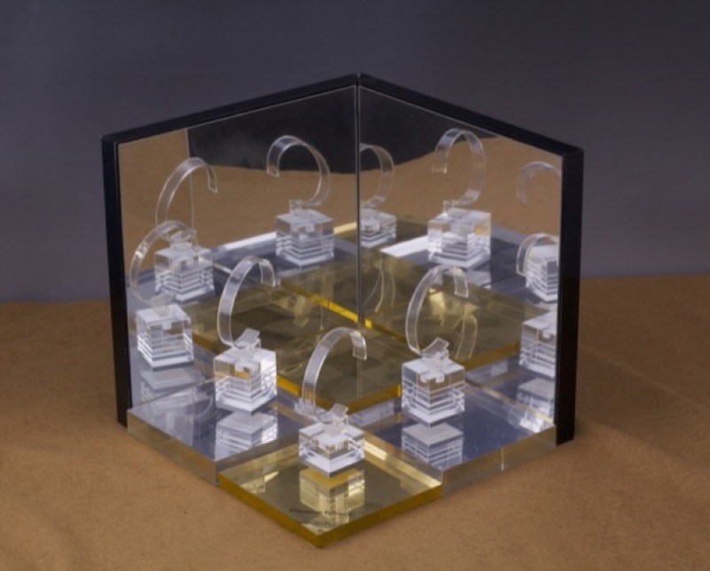 Mirror base display