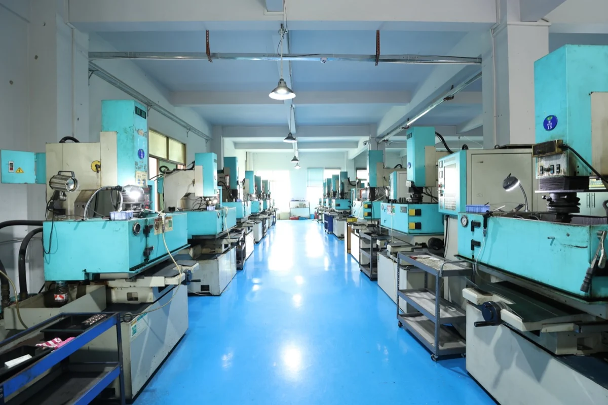ZLD Precision Mold facility &middot; Production Hall